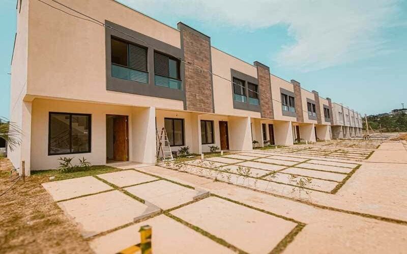 Frente das casas no Reserva Green Gardem em Cotia SP